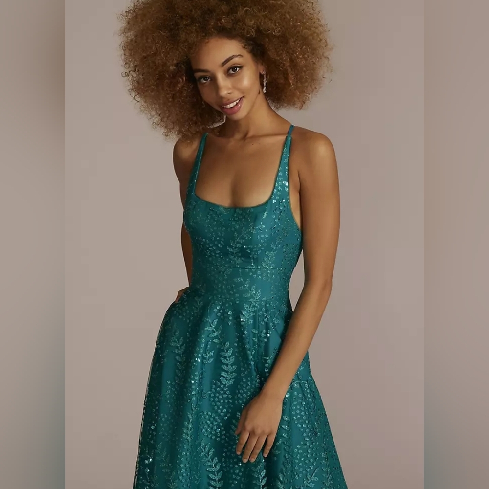 Square Neck Floral Leaf Patterned Sequin A-line Dress